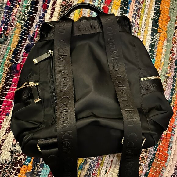 Calvin Klein Nylon sack style backpack - Picture 4 of 4